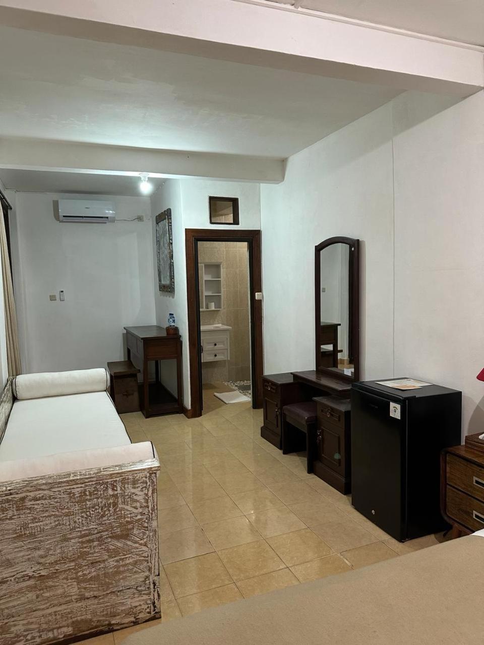 Mai Malu Apartman Pulukan Kültér fotó