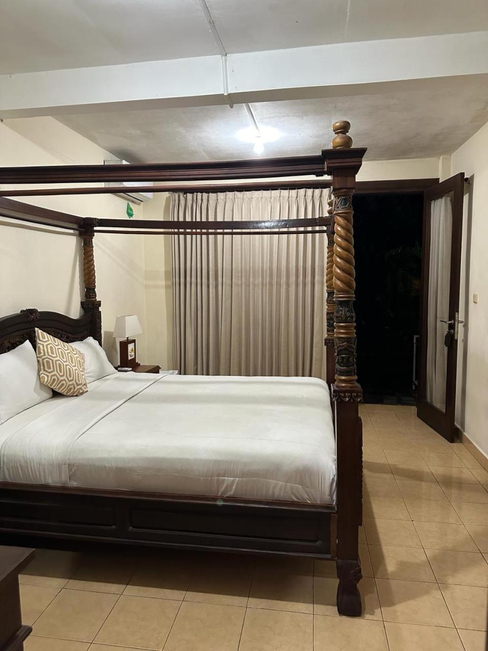Mai Malu Apartman Pulukan Kültér fotó